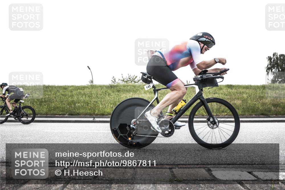 21.06.2026 - 29. Vierlanden-Triathlon H.Heesch http://msf.ph/oto/9867811 21.06.2026 10:39:49 Radfahren 23, 111, 142, 179, 431, 454 meine-sportfotos.de