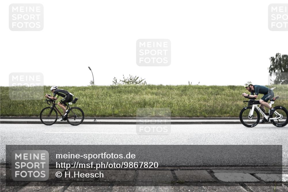 21.06.2026 - 29. Vierlanden-Triathlon H.Heesch http://msf.ph/oto/9867820 21.06.2026 10:39:58 Radfahren 111, 179, 300 meine-sportfotos.de