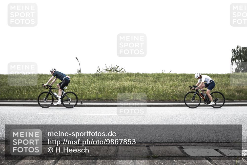 21.06.2026 - 29. Vierlanden-Triathlon H.Heesch http://msf.ph/oto/9867853 21.06.2026 10:40:59 Radfahren 39, 165, 231, 265, 269, 289, 301 meine-sportfotos.de