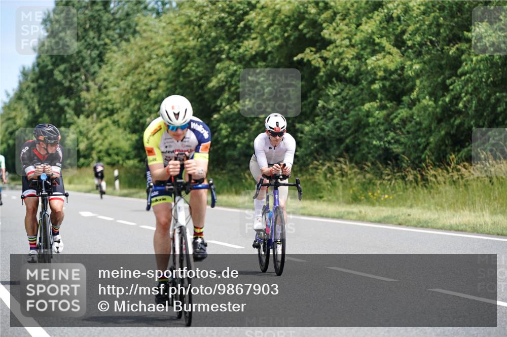 21.06.2026 - Viking Triathlon Michael Burmester http://msf.ph/oto/9867903 21.06.2026 12:21:50 Radfahren 41, 53, 86, 100, 100, 102, 202, 234, 243, 321, 324, 341, 465, 469, 475, 505, 533, 624, 632, 645, 668, 670 meine-sportfotos.de