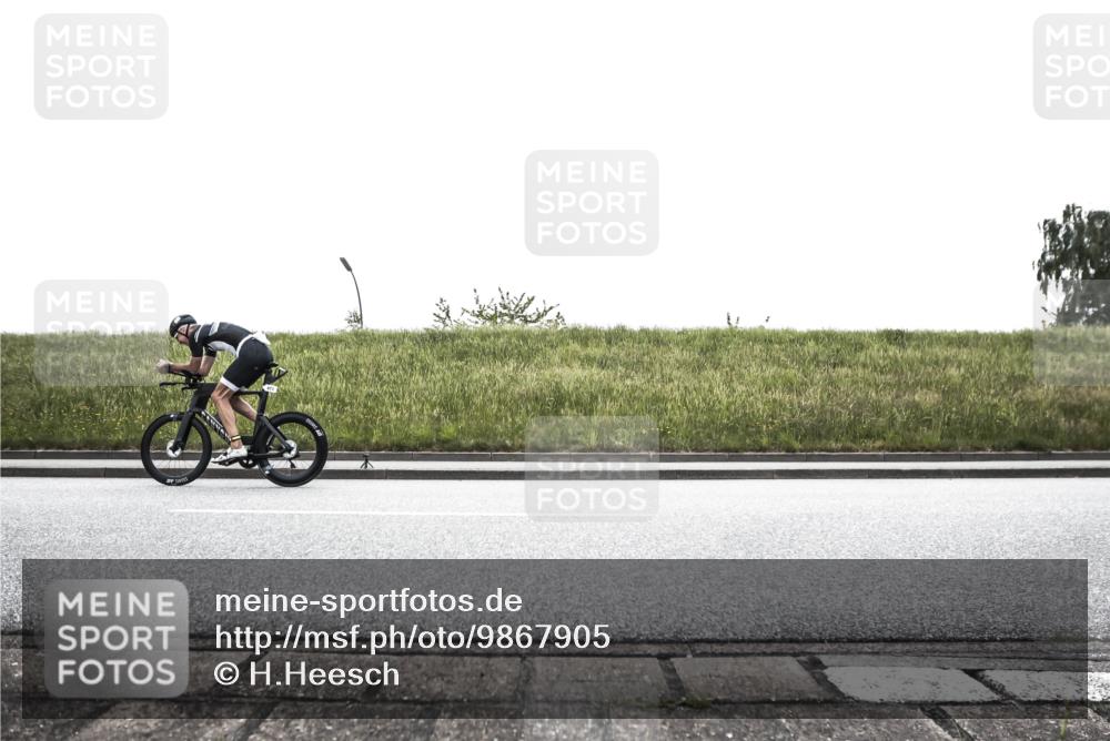 21.06.2026 - 29. Vierlanden-Triathlon H.Heesch http://msf.ph/oto/9867905 21.06.2026 10:42:04 Radfahren 424, 464, 473 meine-sportfotos.de