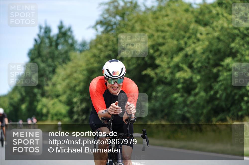 21.06.2026 - Viking Triathlon Michael Burmester http://msf.ph/oto/9867979 21.06.2026 12:21:58 Radfahren 41, 53, 83, 86, 100, 202, 205, 219, 238, 239, 243, 321, 324, 341, 429, 456, 467, 469, 533, 624, 632, 645, 668, 670 meine-sportfotos.de