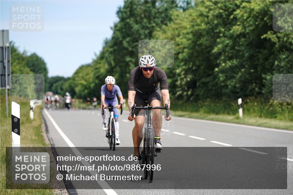 21.06.2026 - Viking Triathlon Michael Burmester http://msf.ph/oto/9867996 21.06.2026 12:22:01 Radfahren 41, 53, 83, 86, 100, 202, 205, 219, 238, 239, 243, 321, 324, 341, 369, 429, 456, 467, 469, 533, 606, 632, 645, 668, 670 meine-sportfotos.de