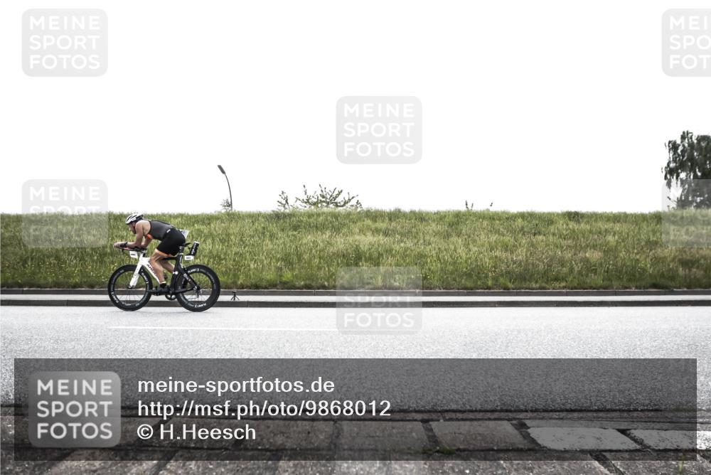 21.06.2026 - 29. Vierlanden-Triathlon H.Heesch http://msf.ph/oto/9868012 21.06.2026 10:43:24 Radfahren 96, 130, 156, 167, 187, 443, 447, 448, 467 meine-sportfotos.de