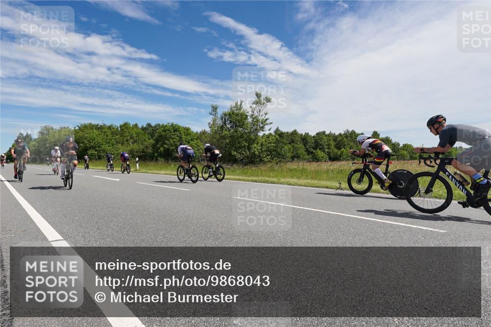 21.06.2026 - Viking Triathlon Michael Burmester http://msf.ph/oto/9868043 21.06.2026 11:44:21 Radfahren 44, 84, 163, 166, 199, 211, 252, 282, 289, 348, 348, 374, 387, 411, 509, 561, 608, 613, 643, 670 meine-sportfotos.de