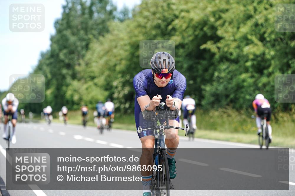 21.06.2026 - Viking Triathlon Michael Burmester http://msf.ph/oto/9868095 21.06.2026 12:22:26 Radfahren 94, 132, 134, 142, 192, 262, 279, 318, 329, 369, 442, 523, 548, 606, 644 meine-sportfotos.de