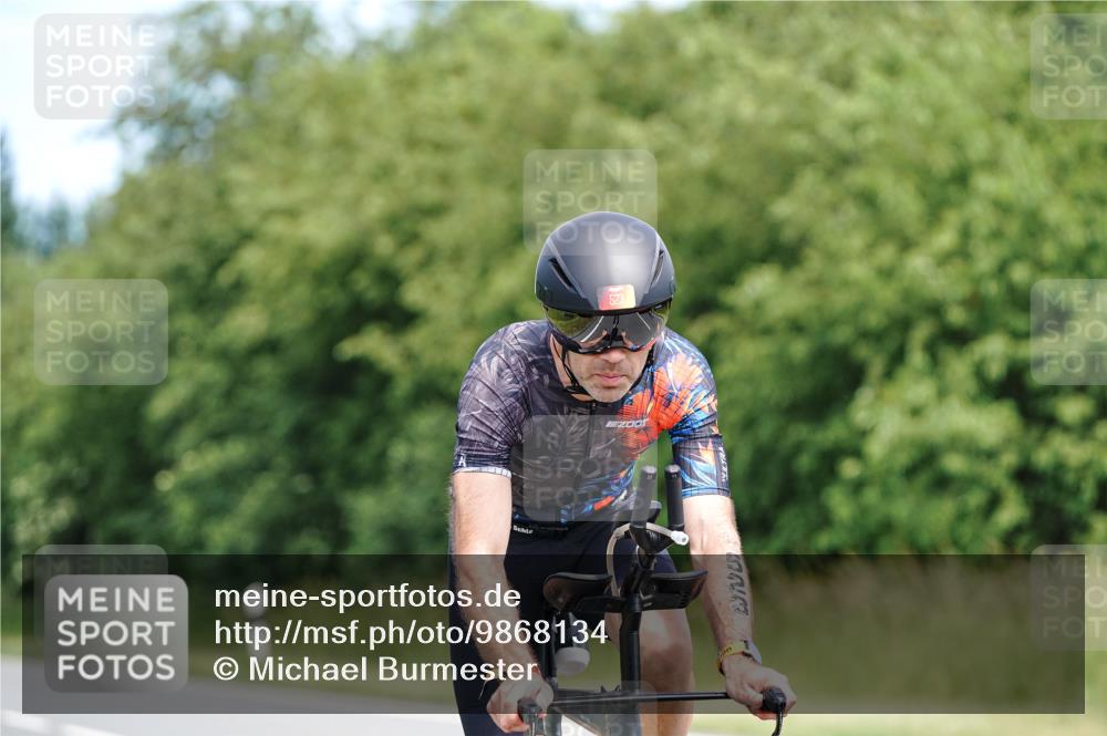 21.06.2026 - Viking Triathlon Michael Burmester http://msf.ph/oto/9868134 21.06.2026 12:22:33 Radfahren 94, 132, 134, 142, 158, 192, 262, 279, 329, 442, 523, 548, 577, 630, 644 meine-sportfotos.de