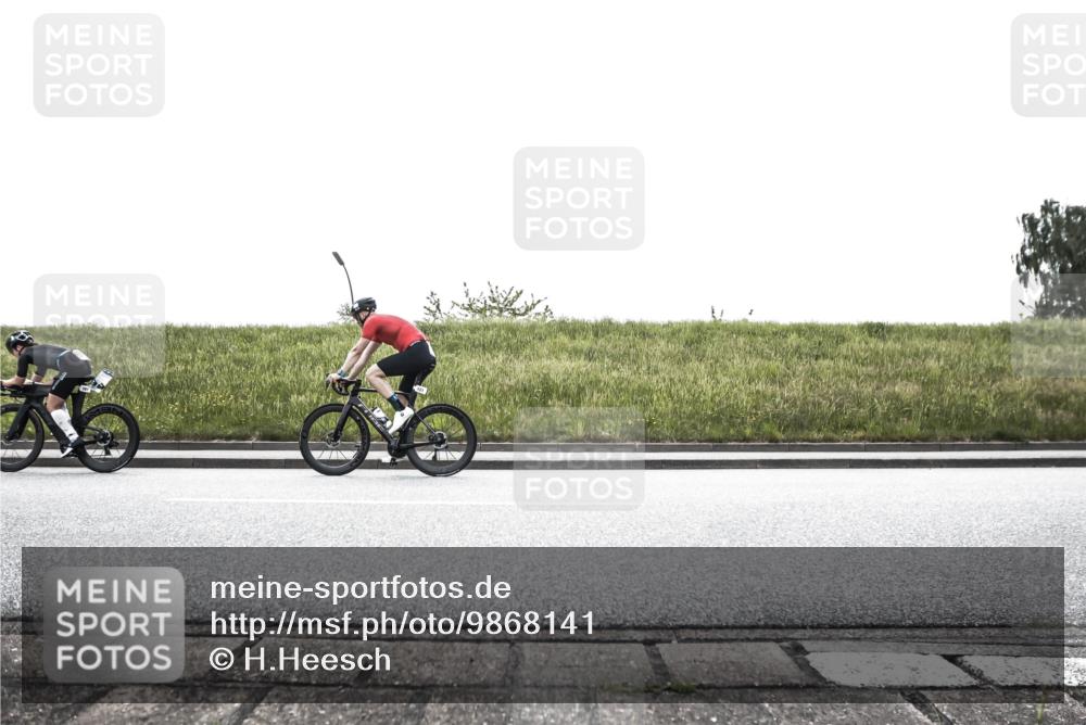 21.06.2026 - 29. Vierlanden-Triathlon H.Heesch http://msf.ph/oto/9868141 21.06.2026 10:44:51 Radfahren 34, 59, 121, 191, 261, 419, 452, 474 meine-sportfotos.de