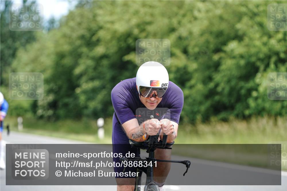 21.06.2026 - Viking Triathlon Michael Burmester http://msf.ph/oto/9868341 21.06.2026 12:23:33 Radfahren 8, 16, 46, 65, 73, 98, 103, 119, 126, 136, 165, 177, 223, 225, 256, 256, 280, 380, 388, 457, 527, 546, 563, 569, 605, 615, 634, 654 meine-sportfotos.de