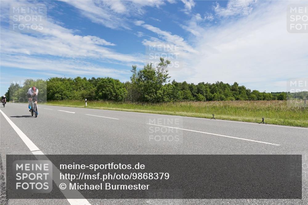 21.06.2026 - Viking Triathlon Michael Burmester http://msf.ph/oto/9868379 21.06.2026 11:47:41 Radfahren 24, 65, 74, 115, 185, 220, 270, 356, 378, 416, 450, 464, 483, 483, 569, 578 meine-sportfotos.de