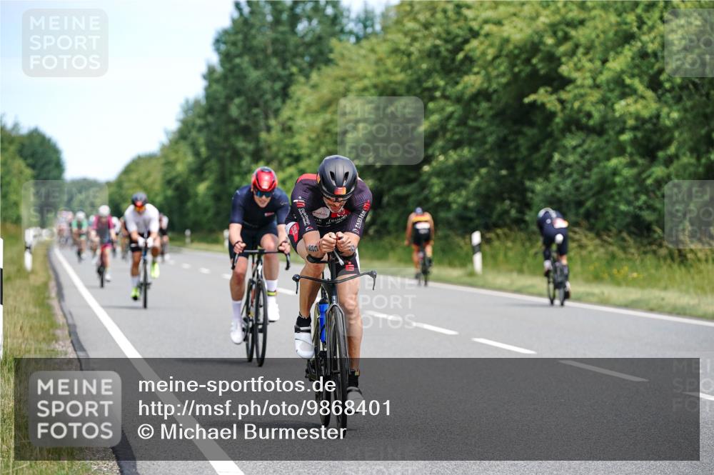 21.06.2026 - Viking Triathlon Michael Burmester http://msf.ph/oto/9868401 21.06.2026 12:23:40 Radfahren 8, 16, 46, 62, 65, 73, 98, 103, 119, 126, 136, 165, 177, 222, 223, 225, 256, 256, 280, 380, 388, 457, 527, 530, 546, 563, 569, 605, 615, 634, 654 meine-sportfotos.de