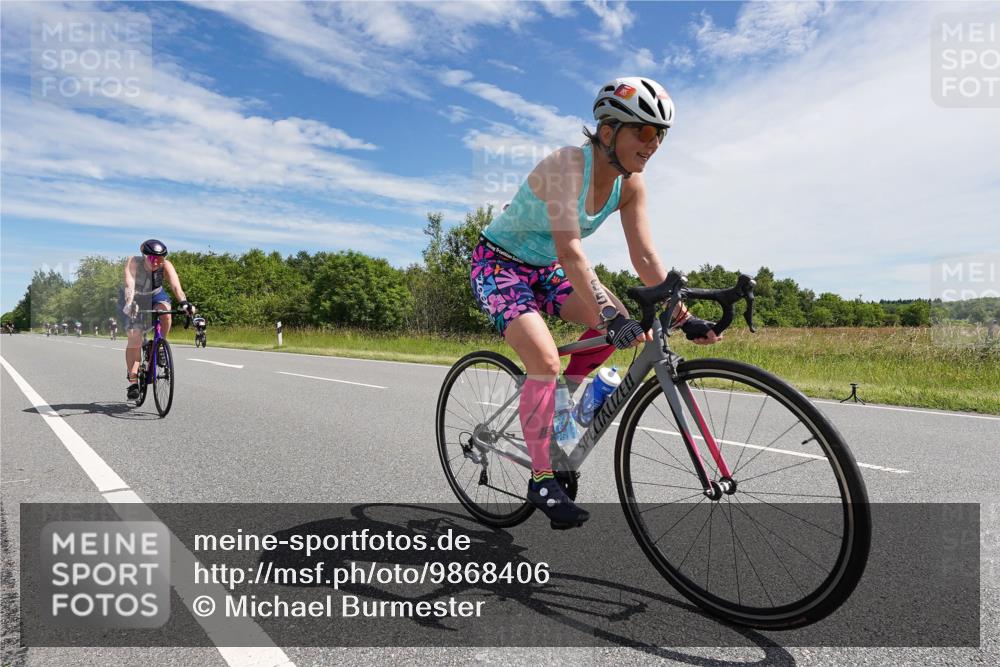 21.06.2026 - Viking Triathlon Michael Burmester http://msf.ph/oto/9868406 21.06.2026 11:47:53 Radfahren 24, 37, 185, 220, 356, 378, 416, 427, 464, 474, 483, 559, 578, 601 meine-sportfotos.de