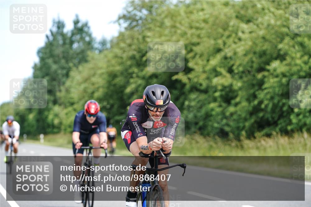 21.06.2026 - Viking Triathlon Michael Burmester http://msf.ph/oto/9868407 21.06.2026 12:23:40 Radfahren 8, 16, 46, 62, 65, 73, 98, 103, 119, 126, 136, 165, 177, 222, 223, 225, 256, 256, 280, 380, 388, 457, 527, 530, 546, 563, 569, 605, 615, 634, 654 meine-sportfotos.de