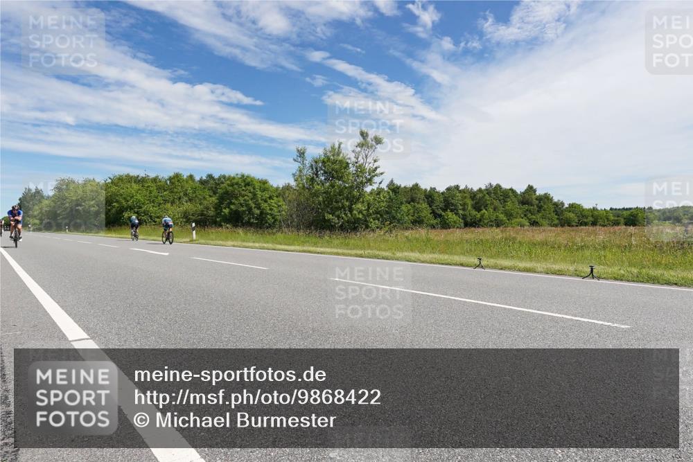 21.06.2026 - Viking Triathlon Michael Burmester http://msf.ph/oto/9868422 21.06.2026 11:48:06 Radfahren 37, 189, 427, 474, 559, 601, 651 meine-sportfotos.de