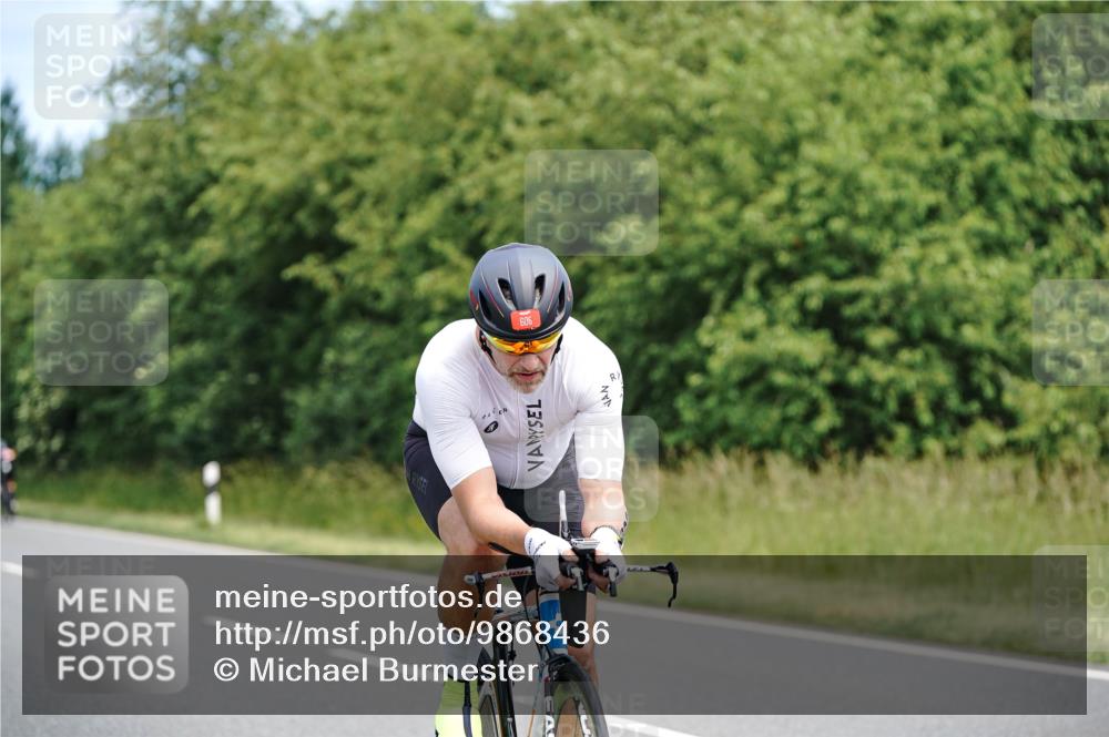 21.06.2026 - Viking Triathlon Michael Burmester http://msf.ph/oto/9868436 21.06.2026 12:23:44 Radfahren 8, 16, 46, 62, 65, 73, 98, 103, 119, 126, 136, 165, 177, 222, 223, 256, 256, 280, 357, 368, 388, 457, 527, 530, 546, 563, 569, 605, 615, 634, 654 meine-sportfotos.de