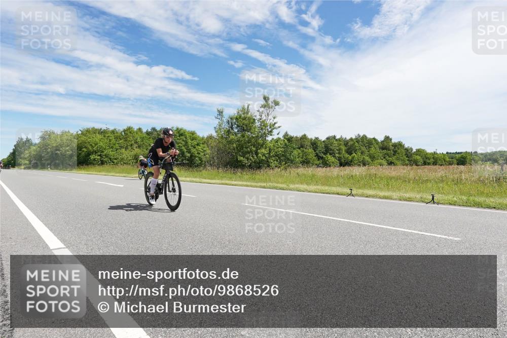 21.06.2026 - Viking Triathlon Michael Burmester http://msf.ph/oto/9868526 21.06.2026 11:48:59 Radfahren 167, 203, 250, 296, 298, 305, 307, 433, 473 meine-sportfotos.de