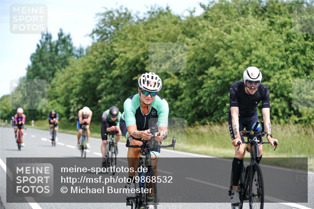 21.06.2026 - Viking Triathlon Michael Burmester http://msf.ph/oto/9868532 21.06.2026 12:23:51 Radfahren 8, 46, 58, 62, 65, 103, 119, 222, 256, 280, 353, 357, 368, 527, 530, 534, 563, 569, 605, 654 meine-sportfotos.de
