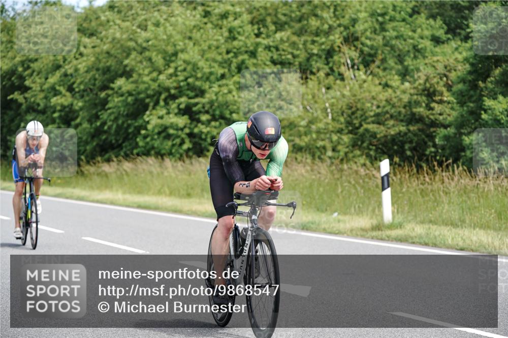 21.06.2026 - Viking Triathlon Michael Burmester http://msf.ph/oto/9868547 21.06.2026 12:23:53 Radfahren 8, 46, 58, 62, 65, 119, 222, 256, 280, 353, 357, 368, 527, 530, 534, 563, 569, 605 meine-sportfotos.de