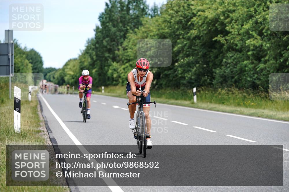 21.06.2026 - Viking Triathlon Michael Burmester http://msf.ph/oto/9868592 21.06.2026 12:24:05 Radfahren 58, 353, 357, 357, 368, 534 meine-sportfotos.de