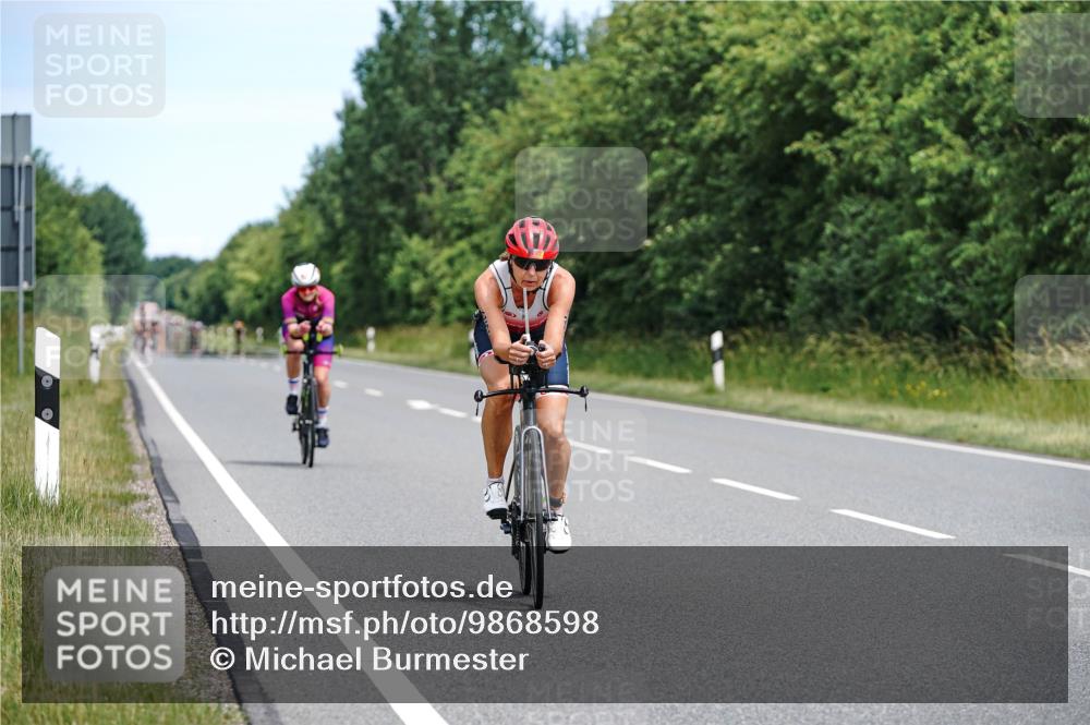21.06.2026 - Viking Triathlon Michael Burmester http://msf.ph/oto/9868598 21.06.2026 12:24:06 Radfahren 58, 353, 357, 357, 368, 534 meine-sportfotos.de