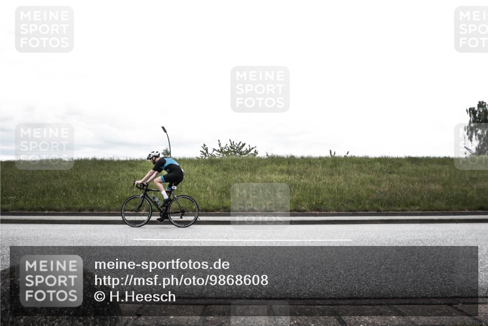 21.06.2026 - 29. Vierlanden-Triathlon H.Heesch http://msf.ph/oto/9868608 21.06.2026 12:20:28 Radfahren 681 meine-sportfotos.de