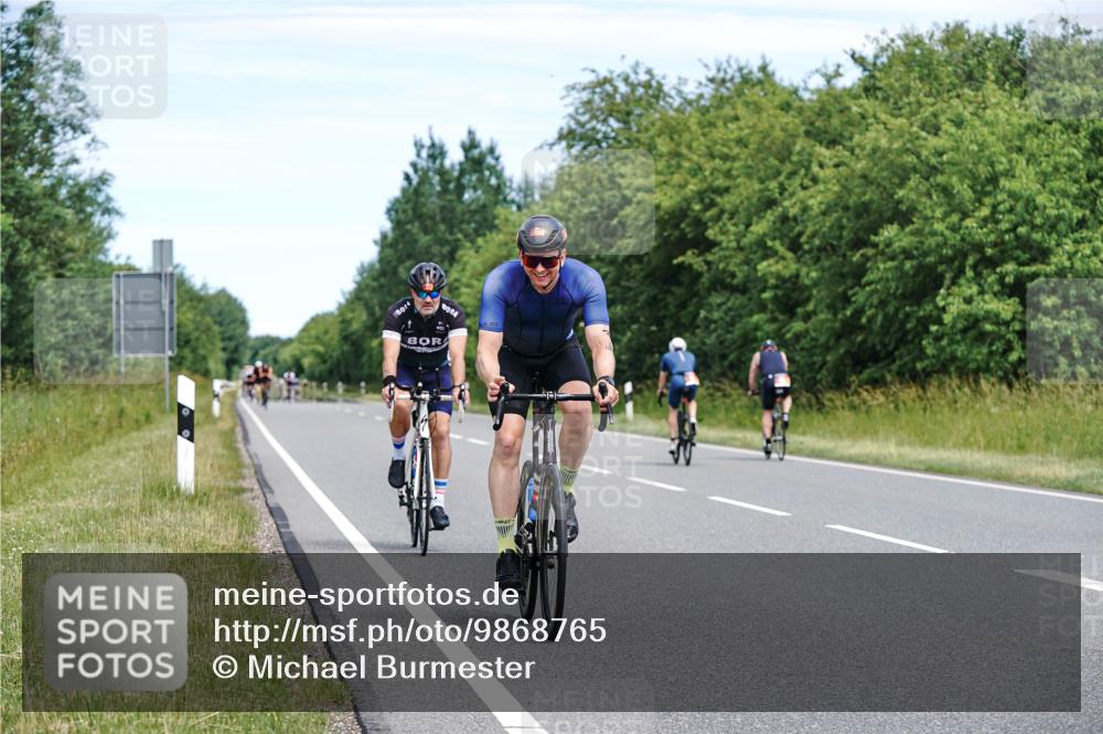21.06.2026 - Viking Triathlon Michael Burmester http://msf.ph/oto/9868765 21.06.2026 12:24:50 Radfahren 48, 54, 166, 173, 176, 206, 208, 306, 313, 348, 350, 352, 362, 608, 660 meine-sportfotos.de