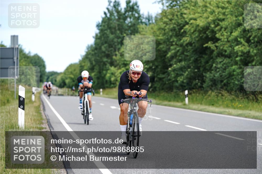 21.06.2026 - Viking Triathlon Michael Burmester http://msf.ph/oto/9868865 21.06.2026 12:25:11 Radfahren 26, 36, 44, 48, 55, 91, 105, 163, 166, 173, 179, 206, 306, 313, 316, 348, 387, 419, 455, 565, 608 meine-sportfotos.de