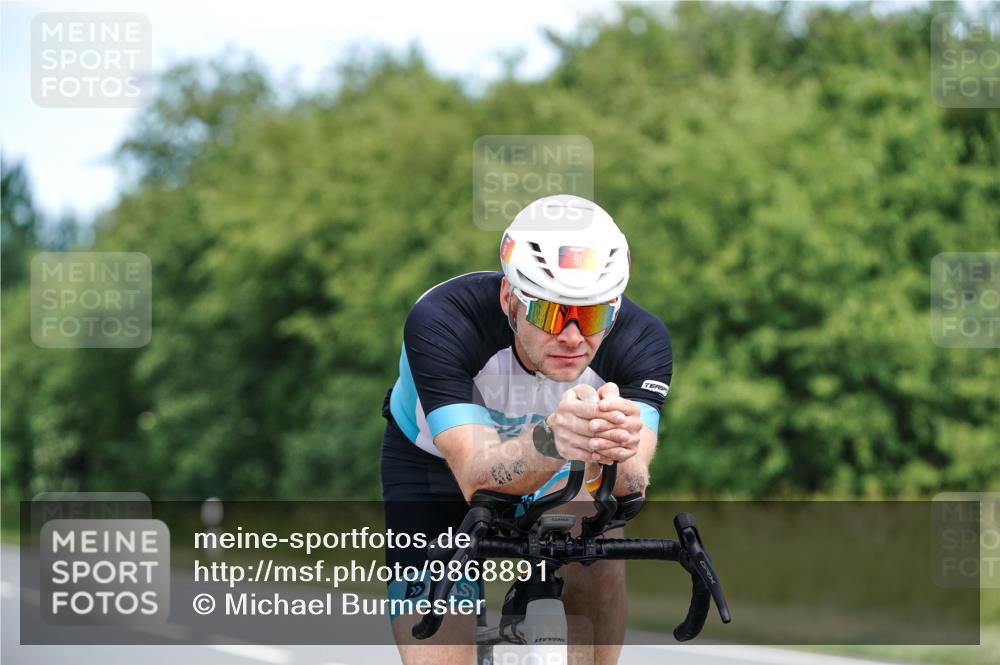 21.06.2026 - Viking Triathlon Michael Burmester http://msf.ph/oto/9868891 21.06.2026 12:25:14 Radfahren 26, 36, 44, 48, 55, 91, 105, 163, 166, 173, 179, 251, 259, 316, 348, 387, 419, 455, 565 meine-sportfotos.de
