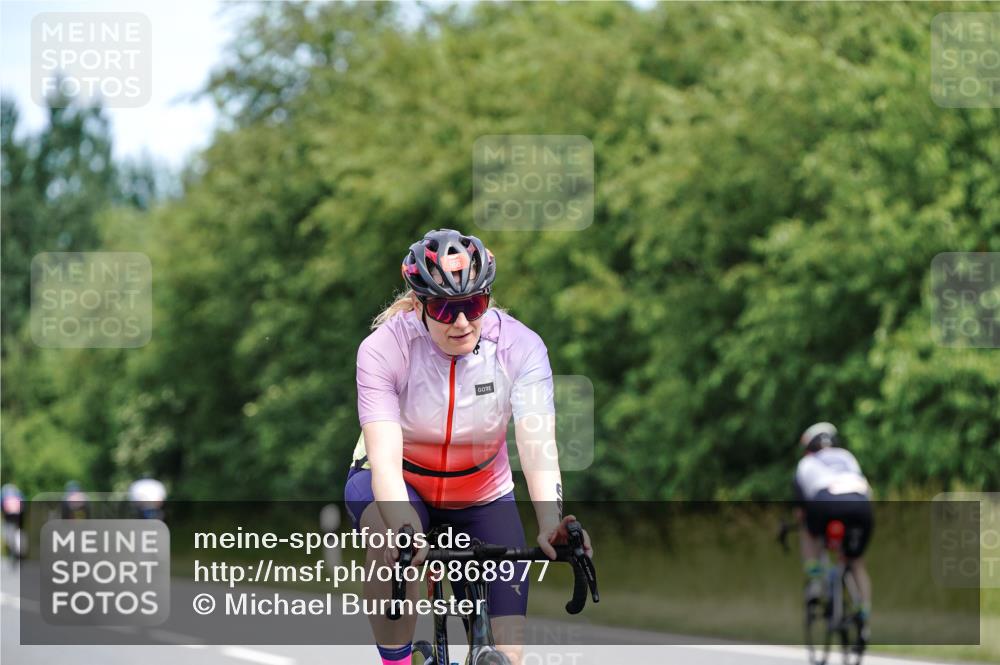 21.06.2026 - Viking Triathlon Michael Burmester http://msf.ph/oto/9868977 21.06.2026 12:25:50 Radfahren 139, 267, 276, 310, 374, 426, 509, 531, 556, 635, 646, 665, 666 meine-sportfotos.de