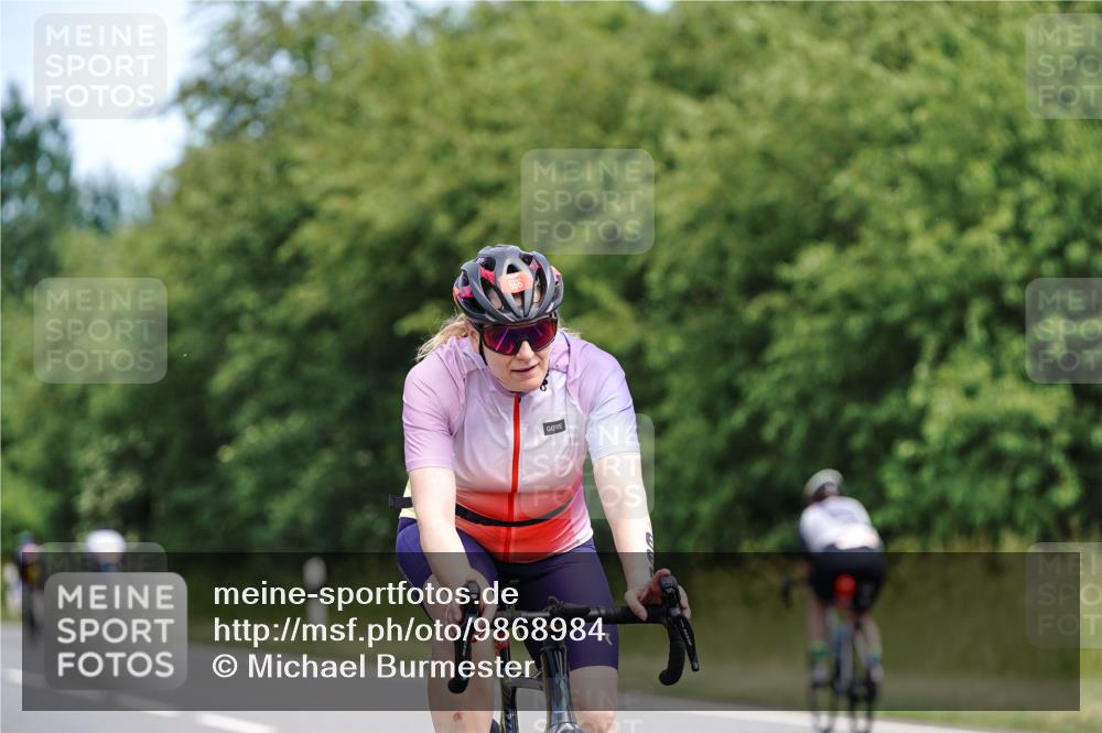 21.06.2026 - Viking Triathlon Michael Burmester http://msf.ph/oto/9868984 21.06.2026 12:25:50 Radfahren 139, 267, 276, 310, 374, 426, 509, 531, 556, 635, 646, 665, 666 meine-sportfotos.de