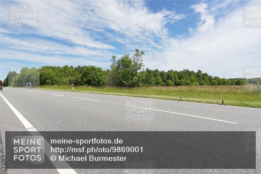 21.06.2026 - Viking Triathlon Michael Burmester http://msf.ph/oto/9869001 21.06.2026 11:55:02 Radfahren 213, 213, 345, 431, 443, 504, 632 meine-sportfotos.de