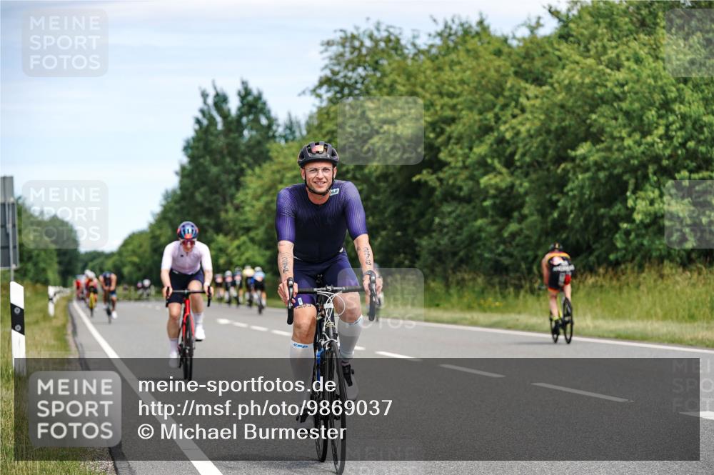21.06.2026 - Viking Triathlon Michael Burmester http://msf.ph/oto/9869037 21.06.2026 12:26:04 Radfahren 139, 230, 267, 276, 312, 509, 510, 531, 635, 638, 665 meine-sportfotos.de