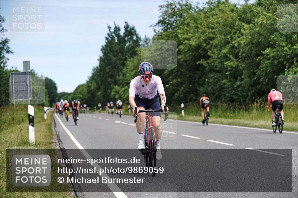 21.06.2026 - Viking Triathlon Michael Burmester http://msf.ph/oto/9869059 21.06.2026 12:26:05 Radfahren 139, 230, 267, 276, 312, 510, 531, 635, 638 meine-sportfotos.de