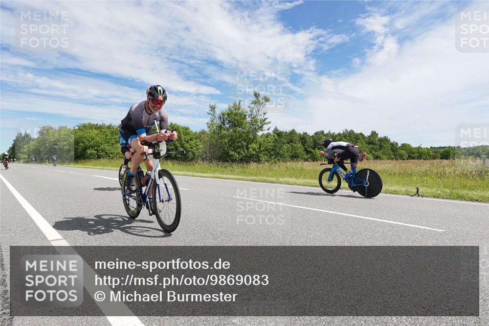21.06.2026 - Viking Triathlon Michael Burmester http://msf.ph/oto/9869083 21.06.2026 11:56:07 Radfahren 14, 133, 133, 262, 341, 432, 439, 486, 487, 505, 506, 533 meine-sportfotos.de