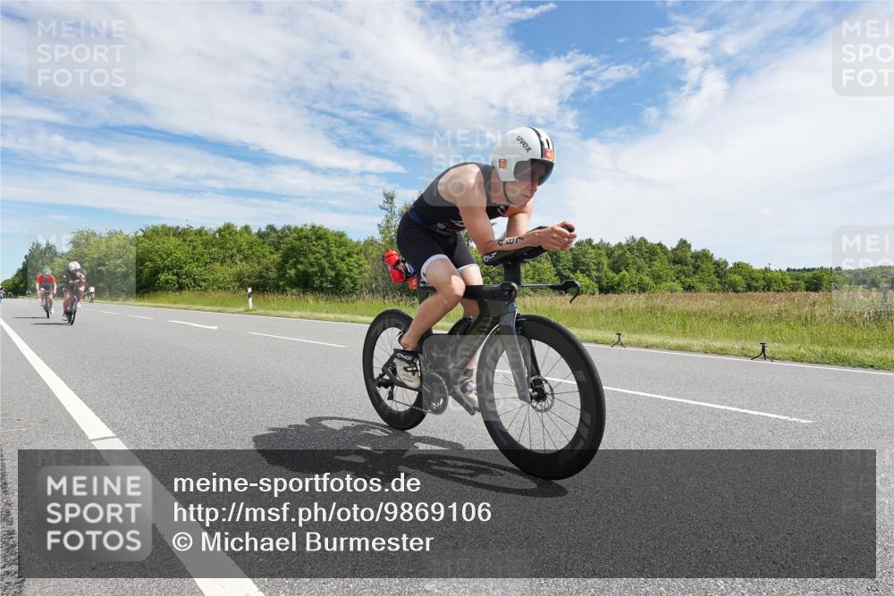 21.06.2026 - Viking Triathlon Michael Burmester http://msf.ph/oto/9869106 21.06.2026 11:56:15 Radfahren 131, 133, 341, 405, 432, 436, 439, 486, 487, 506, 533, 533 meine-sportfotos.de