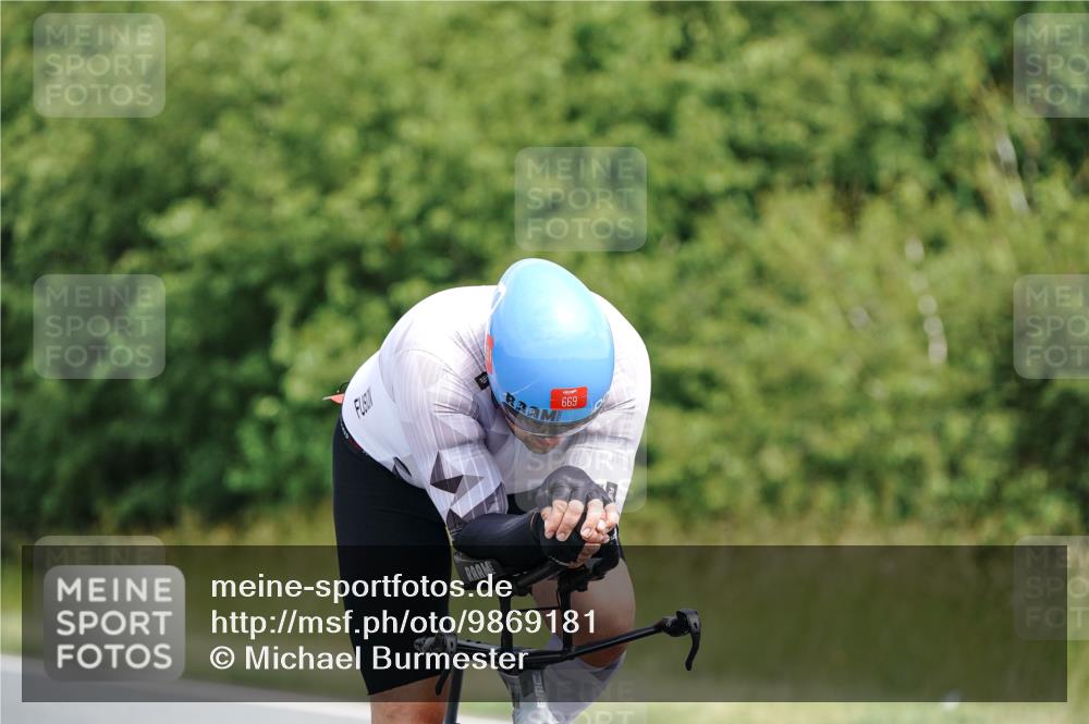 21.06.2026 - Viking Triathlon Michael Burmester http://msf.ph/oto/9869181 21.06.2026 12:26:38 Radfahren 72, 90, 127, 127, 226, 431, 625, 669 meine-sportfotos.de