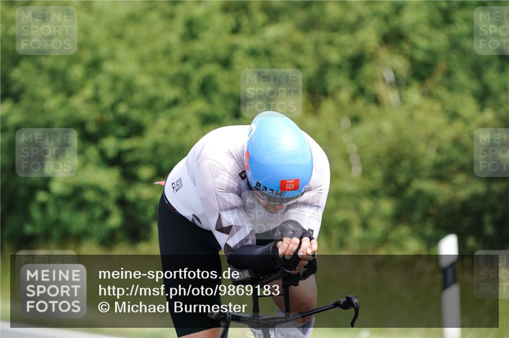 21.06.2026 - Viking Triathlon Michael Burmester http://msf.ph/oto/9869183 21.06.2026 12:26:38 Radfahren 72, 90, 127, 127, 226, 431, 625, 669 meine-sportfotos.de