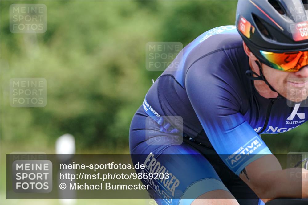 21.06.2026 - Viking Triathlon Michael Burmester http://msf.ph/oto/9869203 21.06.2026 12:27:02 Radfahren 38, 90, 118, 127, 218, 266, 273, 330, 366, 411, 444, 444, 554, 561, 625, 639 meine-sportfotos.de