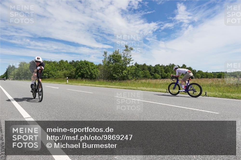 21.06.2026 - Viking Triathlon Michael Burmester http://msf.ph/oto/9869247 21.06.2026 11:58:16 Radfahren 48, 192, 192, 221, 223, 232, 430, 605, 654, 667 meine-sportfotos.de