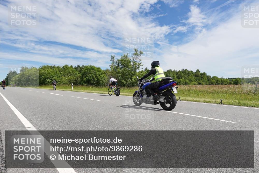 21.06.2026 - Viking Triathlon Michael Burmester http://msf.ph/oto/9869286 21.06.2026 11:58:44 Radfahren 31, 36, 139, 164, 208, 230, 278, 330, 353, 358, 371, 375, 551, 563, 635, 635 meine-sportfotos.de
