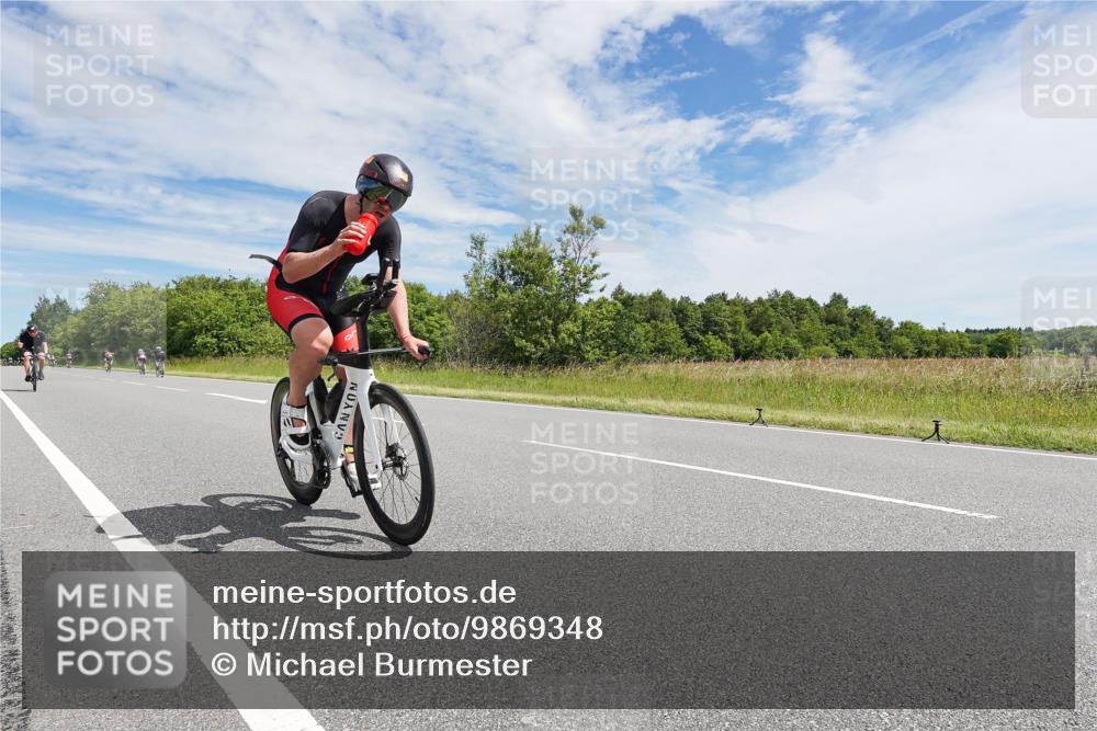 21.06.2026 - Viking Triathlon Michael Burmester http://msf.ph/oto/9869348 21.06.2026 11:59:22 Radfahren 47, 91, 242, 276, 306, 311, 313, 379, 421, 441, 444, 510, 524, 536, 537, 638 meine-sportfotos.de