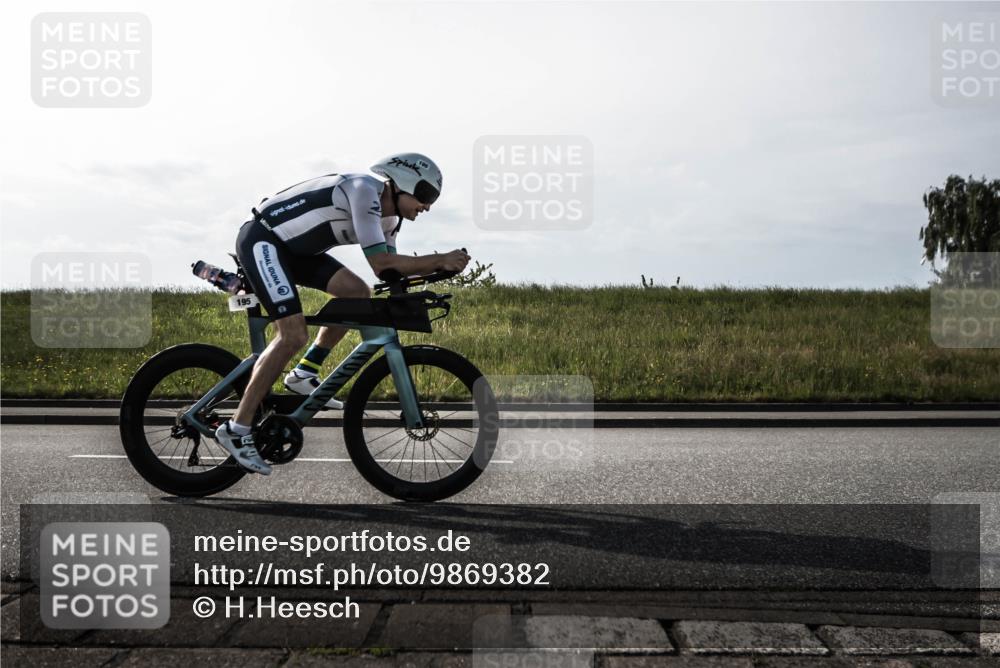21.06.2026 - 29. Vierlanden-Triathlon H.Heesch http://msf.ph/oto/9869382 21.06.2026 09:02:42 Radfahren 122, 195 meine-sportfotos.de