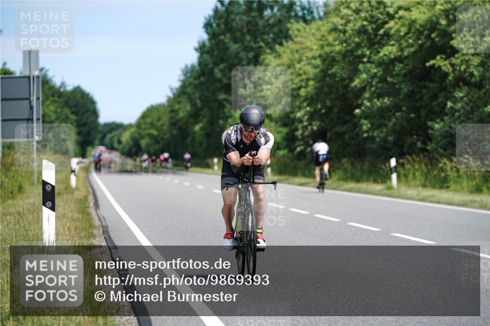 21.06.2026 - Viking Triathlon Michael Burmester http://msf.ph/oto/9869393 21.06.2026 12:28:01 Radfahren 124, 155, 257, 260, 269, 390, 545, 621 meine-sportfotos.de
