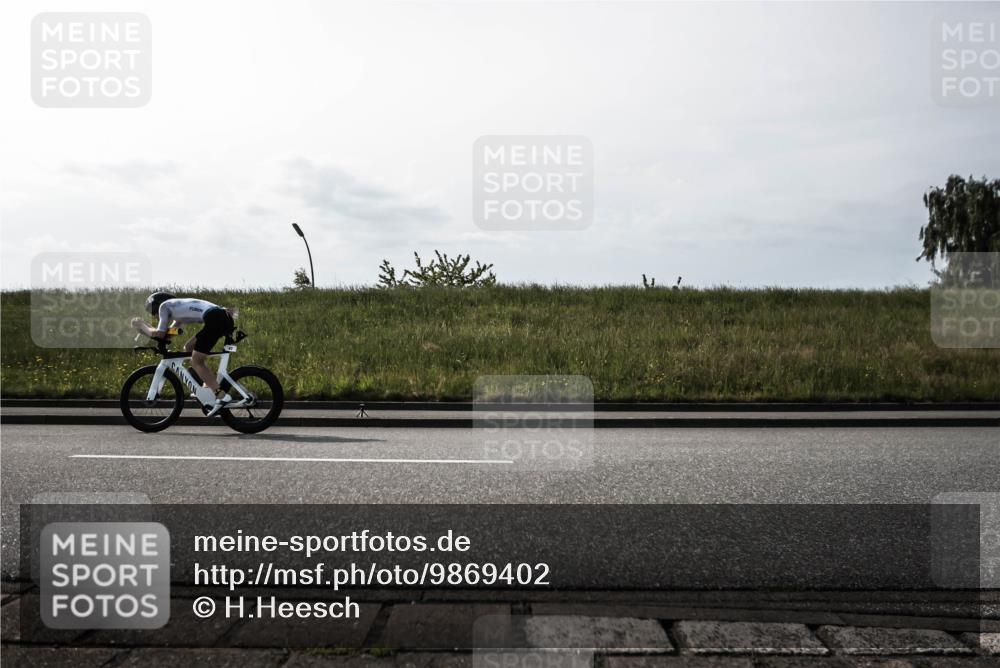 21.06.2026 - 29. Vierlanden-Triathlon H.Heesch http://msf.ph/oto/9869402 21.06.2026 09:03:28 Radfahren 47 meine-sportfotos.de