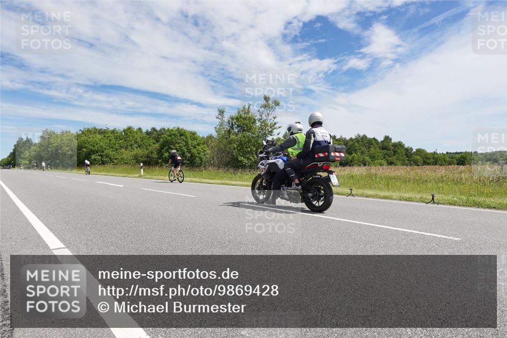21.06.2026 - Viking Triathlon Michael Burmester http://msf.ph/oto/9869428 21.06.2026 12:00:12 Radfahren 326, 328, 643 meine-sportfotos.de