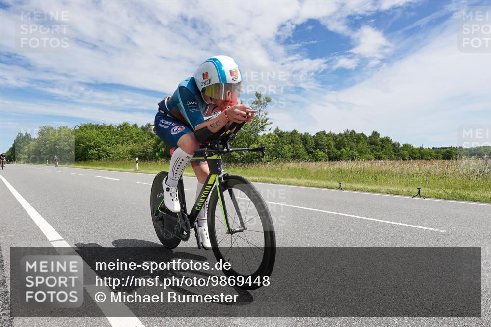 21.06.2026 - Viking Triathlon Michael Burmester http://msf.ph/oto/9869448 21.06.2026 12:00:37 Radfahren 42, 200, 285, 332, 404, 543, 554, 568, 604, 617, 623, 639 meine-sportfotos.de