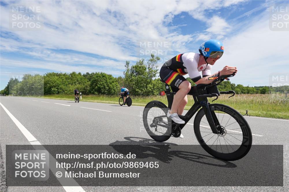 21.06.2026 - Viking Triathlon Michael Burmester http://msf.ph/oto/9869465 21.06.2026 12:00:44 Radfahren 42, 200, 332, 404, 554, 568, 604, 617, 639 meine-sportfotos.de
