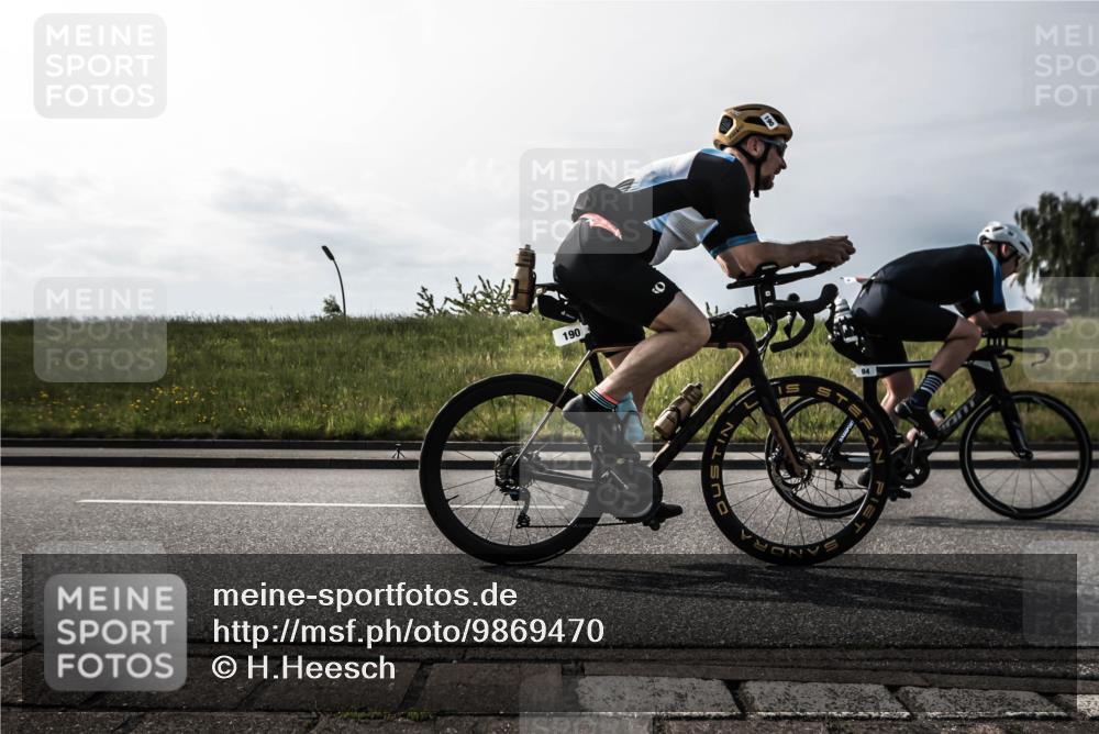 21.06.2026 - 29. Vierlanden-Triathlon H.Heesch http://msf.ph/oto/9869470 21.06.2026 09:06:06 Radfahren 94, 190, 191 meine-sportfotos.de