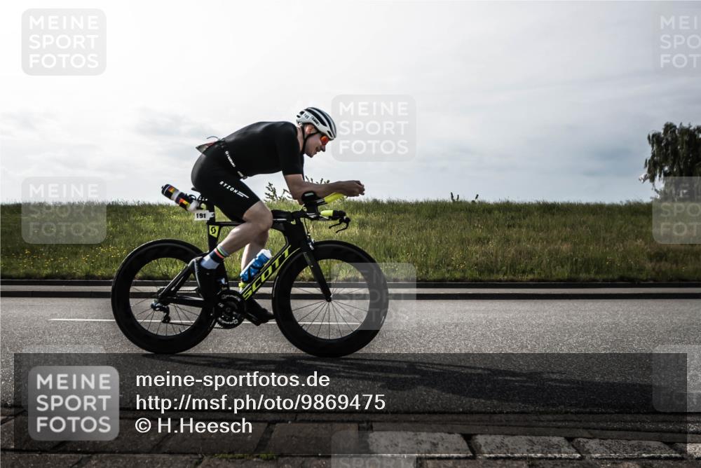 21.06.2026 - 29. Vierlanden-Triathlon H.Heesch http://msf.ph/oto/9869475 21.06.2026 09:06:11 Radfahren 92, 94, 190, 191 meine-sportfotos.de