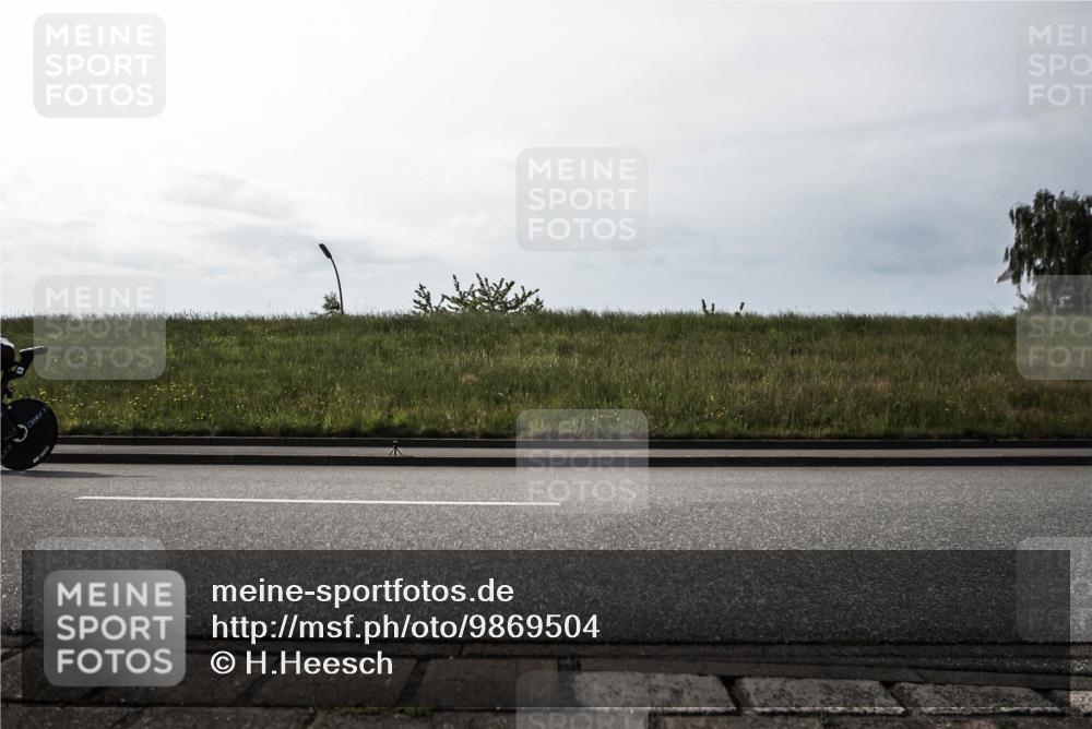 21.06.2026 - 29. Vierlanden-Triathlon H.Heesch http://msf.ph/oto/9869504 21.06.2026 09:07:32 Radfahren 60, 121, 138 meine-sportfotos.de